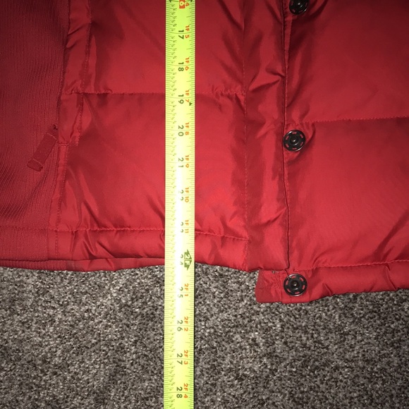 GAP "Premium" Down Red Winter Vest Y2K Super Rare Excellent Quality NEW - Picture 11 of 11